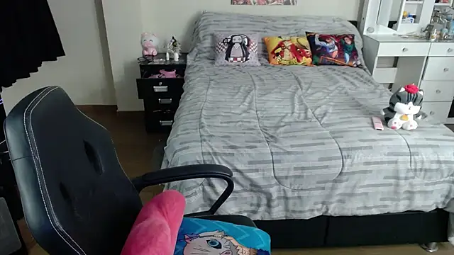 Snapshot of kittykat18x chatting on October 29, 2025, 2:58 am kittykat18x online show from October 29, 2025, 2:58 am