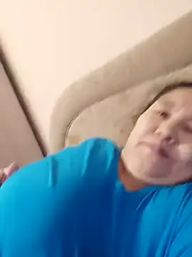 Zulfiya Bruce online show from November 24, 2025, 5:12 pm