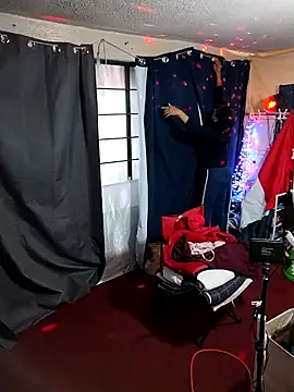 LaInsaciableIntensa online show from November 9, 2025, 10:19 pm