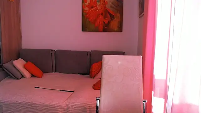Snapshot of Magic_Blondie chatting on February 28, 2025, 1:25 pm Magic Blondie online show from February 28, 2025, 1:25 pm