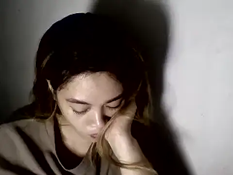 Snapshot of pinay4uwithagoodheart chatting on December 14, 2024, 8:34 am pinay4uwithagoodheart online show from December 14, 2024, 8:34 am