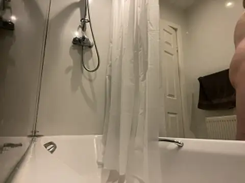 boilinghot123 online show from November 12, 2025, 10:09 pm