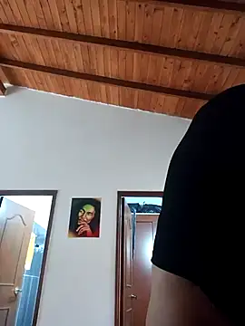 Snapshot of LunaZambrano chatting on February 25, 2025, 8:51 pm LunaZambrano online show from February 25, 2025, 8:51 pm