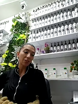 Snapshot of LunaZambrano chatting on February 25, 2025, 11:55 pm LunaZambrano online show from February 25, 2025, 11:55 pm