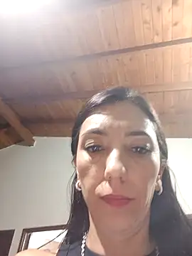 Snapshot of LunaZambrano chatting on September 13, 2025, 1:49 am LunaZambrano online show from September 13, 2025, 1:49 am