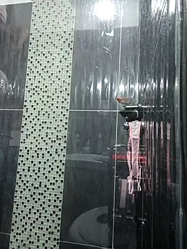 Snapshot of LunaZambrano chatting on October 4, 2025, 3:32 pm LunaZambrano online show from October 4, 2025, 3:32 pm