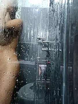 Snapshot of LunaZambrano chatting on October 25, 2025, 3:29 pm LunaZambrano online show from October 25, 2025, 3:29 pm