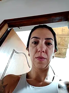 Snapshot of LunaZambrano chatting on November 30, 2025, 4:11 pm LunaZambrano online show from November 30, 2025, 4:11 pm