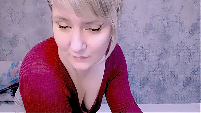 Snapshot of Djullia chatting on February 7, 2025, 3:08 pm Djullia online show from February 7, 2025, 3:08 pm
