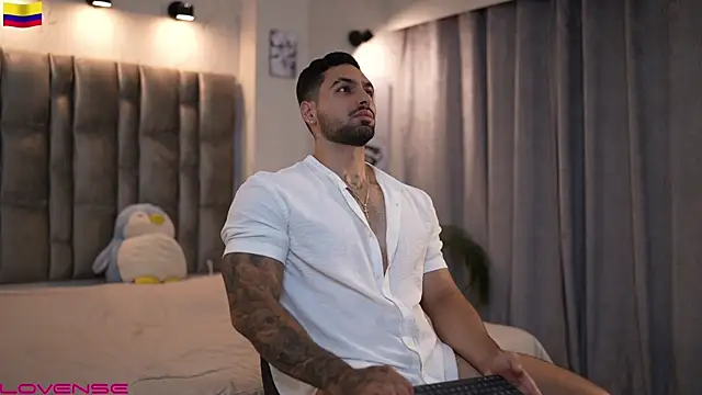 Snapshot of john_king29 chatting on October 21, 2025, 8:09 pm john king29 online show from October 21, 2025, 8:09 pm