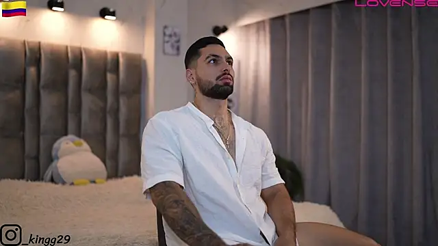 Snapshot of john_king29 chatting on November 13, 2025, 9:47 pm john king29 online show from November 13, 2025, 9:47 pm