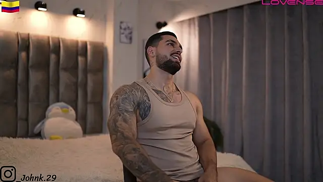 Snapshot of john_king29 chatting on November 17, 2025, 10:15 pm john king29 online show from November 17, 2025, 10:15 pm