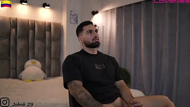 Snapshot of john_king29 chatting on December 4, 2025, 1:15 am john king29 online show from December 4, 2025, 1:15 am