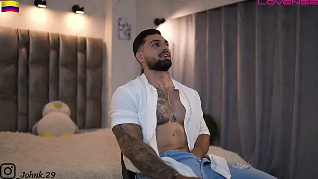 Snapshot of john_king29 chatting on December 4, 2025, 11:35 pm john king29 online show from December 4, 2025, 11:35 pm