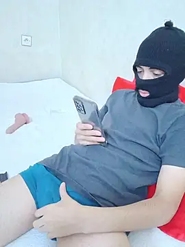 arabqueen online show from November 23, 2025, 6:08 pm