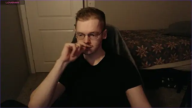 Snapshot of doloresman chatting on February 27, 2025, 10:15 am doloresman online show from February 27, 2025, 10:15 am