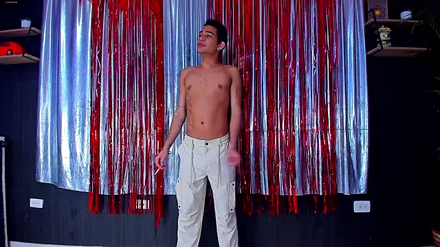 red point x online show from February 19, 2025, 2:44 am