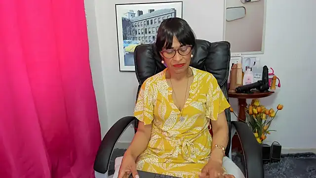 Snapshot of Aries_Mature chatting on January 14, 2025, 7:43 pm Aries Mature online show from January 14, 2025, 7:43 pm