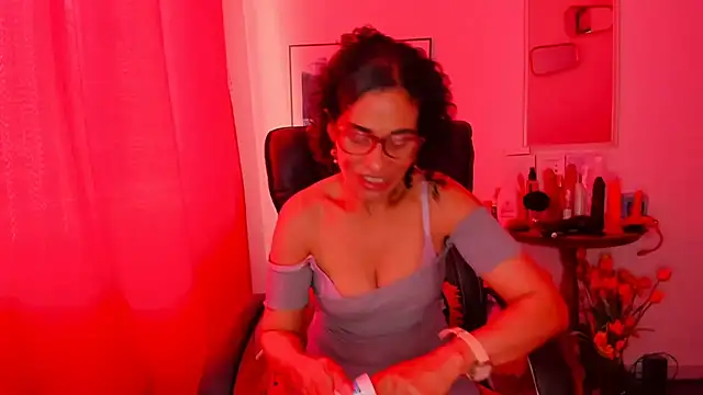 Snapshot of Aries_Mature chatting on February 4, 2025, 2:43 pm Aries Mature online show from February 4, 2025, 2:43 pm