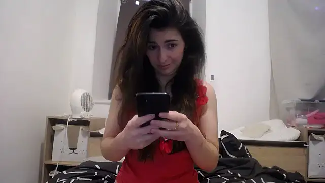 Snapshot of desirmiss1 chatting on March 17, 2025, 1:08 pm desirmiss1 online show from March 17, 2025, 1:08 pm