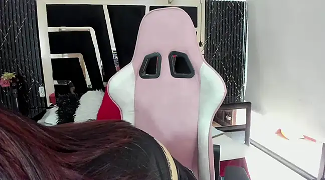 Snapshot of dirtylola39 chatting on March 10, 2025, 8:23 pm dirtylola39 online show from March 10, 2025, 8:23 pm