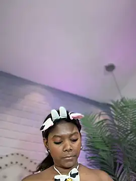 Snapshot of Tayra_Siny chatting on January 30, 2025, 7:59 pm Tayra Siny online show from January 30, 2025, 7:59 pm