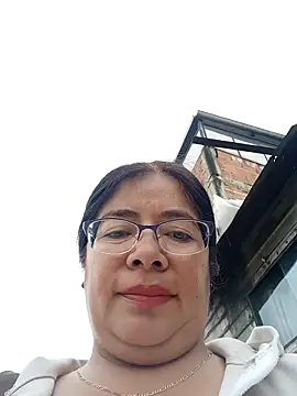 Snapshot of __valentina18 chatting on January 3, 2025, 1:14 pm   valentina18 online show from January 3, 2025, 1:14 pm