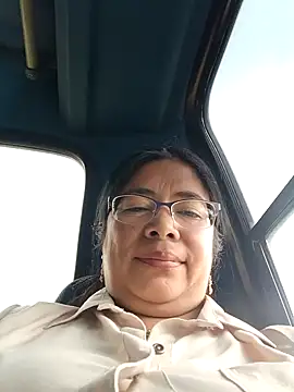 Snapshot of __valentina18 chatting on January 25, 2025, 4:24 pm   valentina18 online show from January 25, 2025, 4:24 pm