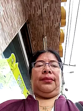 Snapshot of __valentina18 chatting on March 18, 2025, 4:15 pm   valentina18 online show from March 18, 2025, 4:15 pm