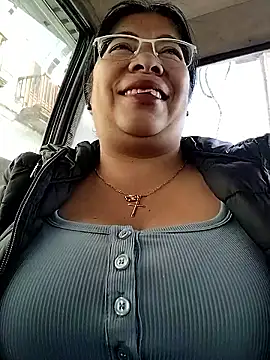 Snapshot of __valentina18 chatting on November 22, 2025, 1:21 pm valentina18 online show from November 22, 2025, 1:21 pm