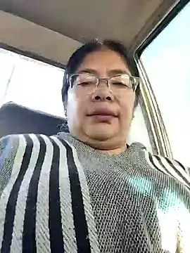 Snapshot of __valentina18 chatting on November 27, 2025, 12:18 pm valentina18 online show from November 27, 2025, 12:18 pm