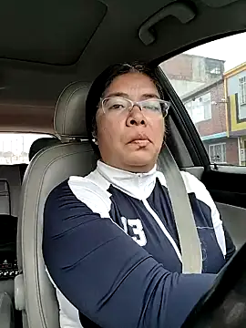 Snapshot of __valentina18 chatting on December 13, 2025, 8:04 pm valentina18 online show from December 13, 2025, 8:04 pm