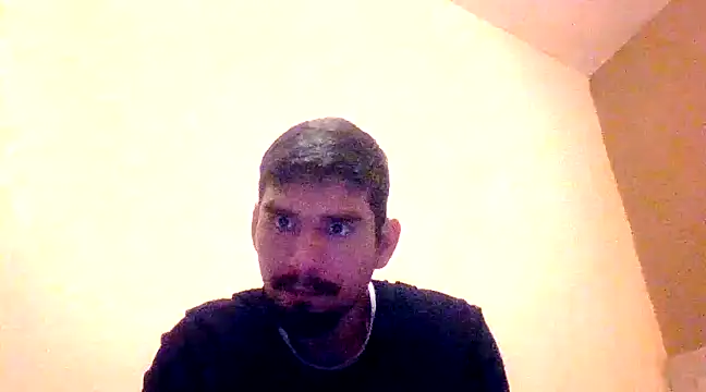 Snapshot of Tomthelong chatting on February 27, 2025, 7:01 am Tomthelong online show from February 27, 2025, 7:01 am