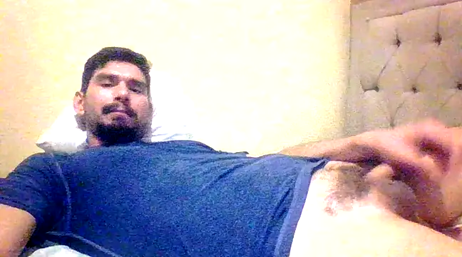 Snapshot of Tomthelong chatting on February 28, 2025, 5:37 am Tomthelong online show from February 28, 2025, 5:37 am