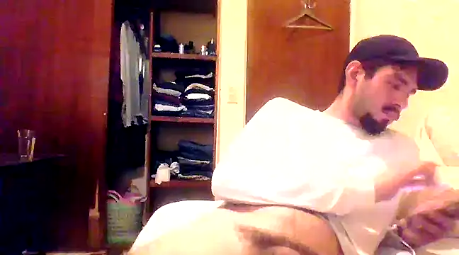 Snapshot of Tomthelong chatting on March 11, 2025, 1:05 am Tomthelong online show from March 11, 2025, 1:05 am