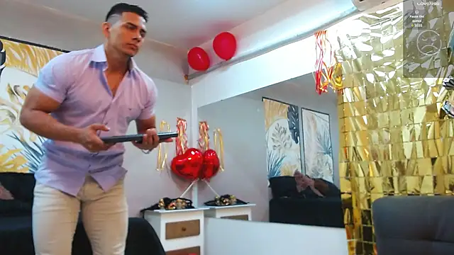 Snapshot of ChoreyTaiylor chatting on March 8, 2025, 2:40 pm ChoreyTaiylor online show from March 8, 2025, 2:40 pm