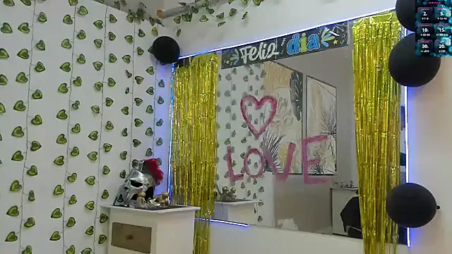 Snapshot of ChoreyTaiylor chatting on October 1, 2025, 3:29 pm ChoreyTaiylor online show from October 1, 2025, 3:29 pm