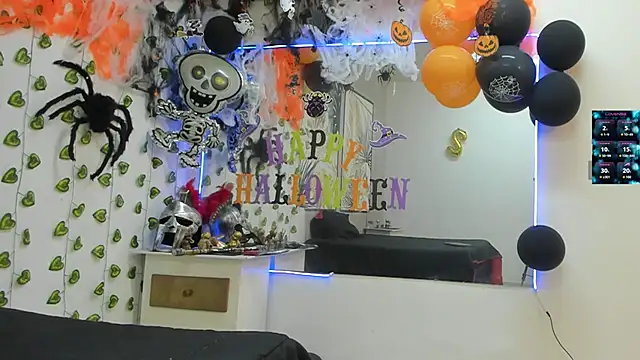 Snapshot of ChoreyTaiylor chatting on October 9, 2025, 2:15 pm ChoreyTaiylor online show from October 9, 2025, 2:15 pm