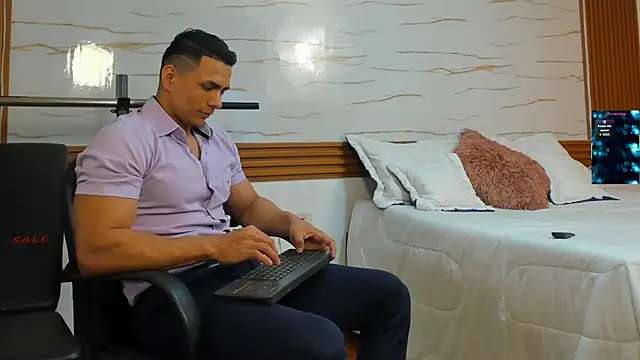 Snapshot of ChoreyTaiylor chatting on November 30, 2025, 4:11 pm ChoreyTaiylor online show from November 30, 2025, 4:11 pm