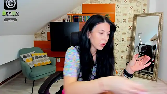 EmillyTaylor online show from January 21, 2025, 4:21 am