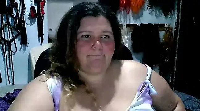 Snapshot of squirt322bbw chatting on January 23, 2025, 4:41 am squirt322bbw online show from January 23, 2025, 4:41 am