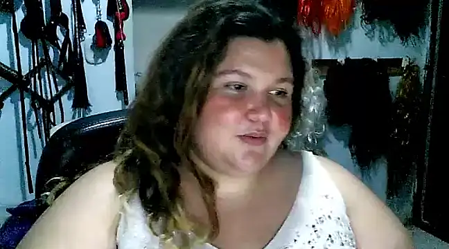 Snapshot of squirt322bbw chatting on January 23, 2025, 10:22 pm squirt322bbw online show from January 23, 2025, 10:22 pm