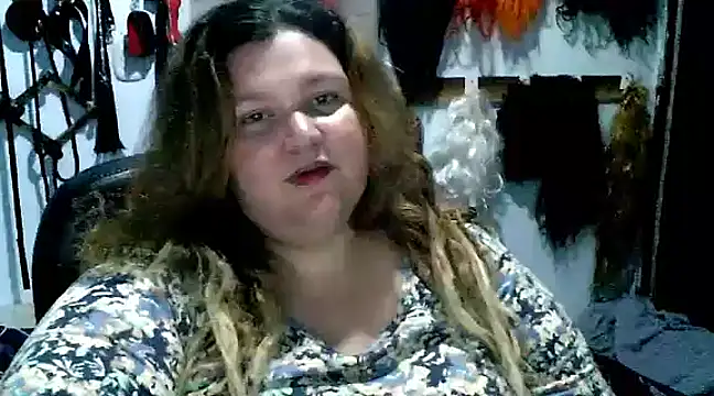 Snapshot of squirt322bbw chatting on January 26, 2025, 2:45 am squirt322bbw online show from January 26, 2025, 2:45 am