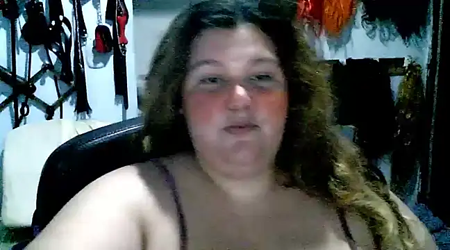 Snapshot of squirt322bbw chatting on January 30, 2025, 7:15 pm squirt322bbw online show from January 30, 2025, 7:15 pm