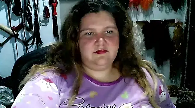 Snapshot of squirt322bbw chatting on February 18, 2025, 2:59 am squirt322bbw online show from February 18, 2025, 2:59 am