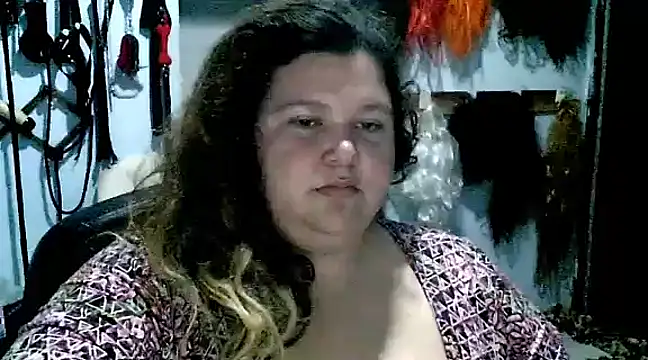 Snapshot of squirt322bbw chatting on February 24, 2025, 9:20 pm squirt322bbw online show from February 24, 2025, 9:20 pm