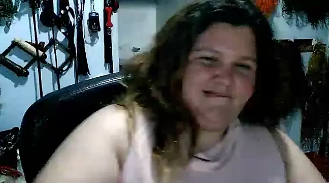 Snapshot of squirt322bbw chatting on March 3, 2025, 4:03 am squirt322bbw online show from March 3, 2025, 4:03 am