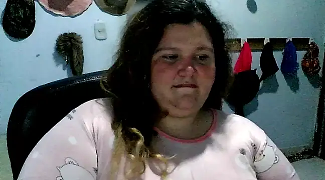 Snapshot of squirt322bbw chatting on March 19, 2025, 10:53 pm squirt322bbw online show from March 19, 2025, 10:53 pm