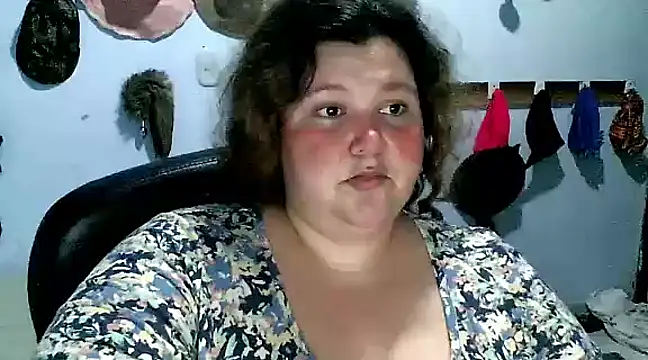Snapshot of squirt322bbw chatting on March 20, 2025, 9:13 pm squirt322bbw online show from March 20, 2025, 9:13 pm