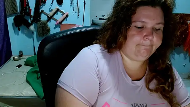 Snapshot of squirt322bbw chatting on September 8, 2025, 7:02 pm squirt322bbw online show from September 8, 2025, 7:02 pm